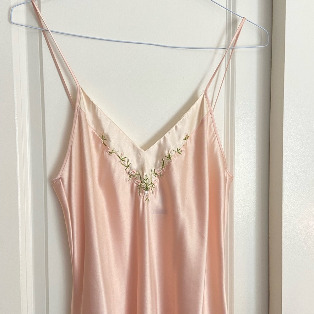Vintage Vanity Fair Dress!!